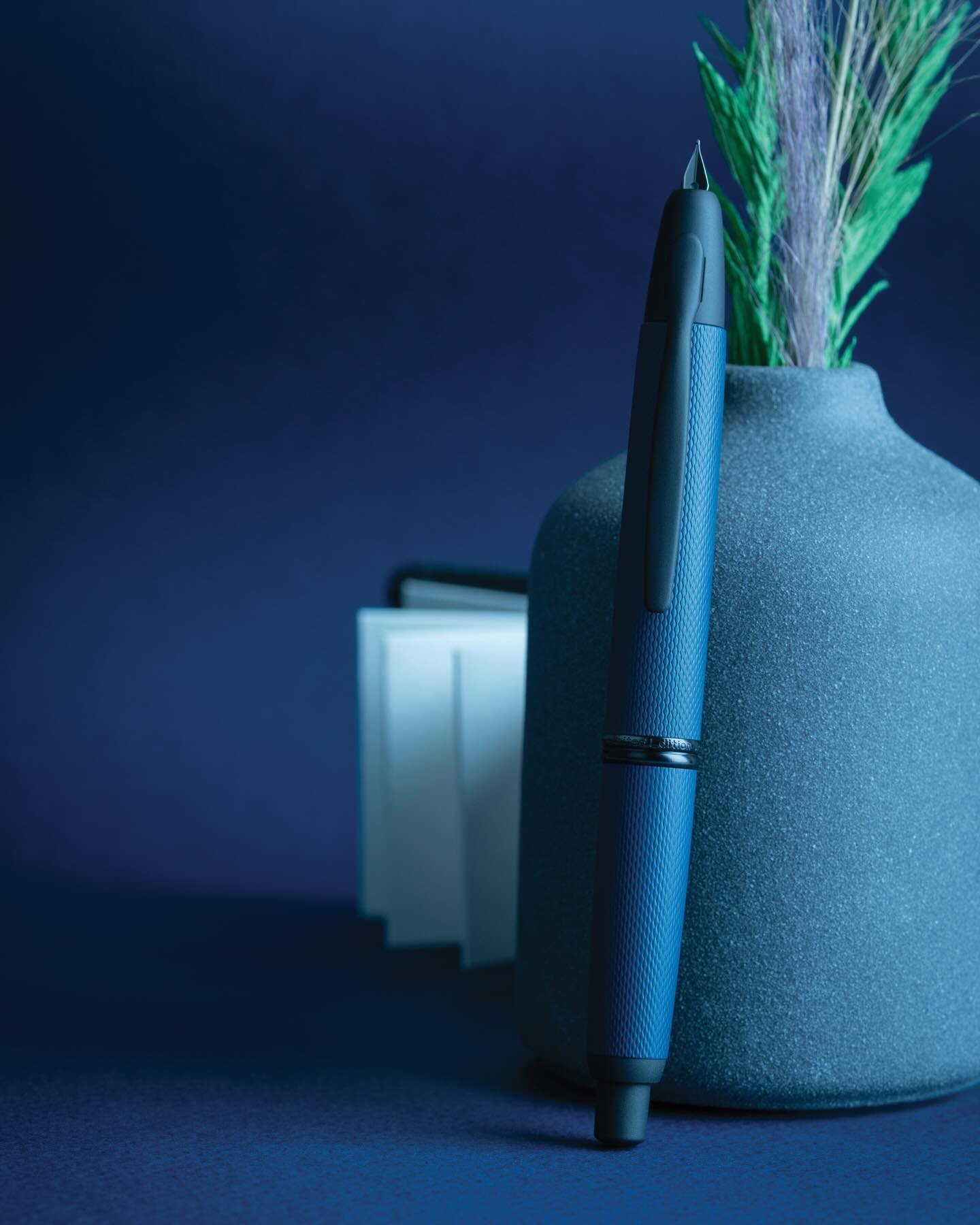 industrial design，product design，originality，taste，Stationery，trunk，