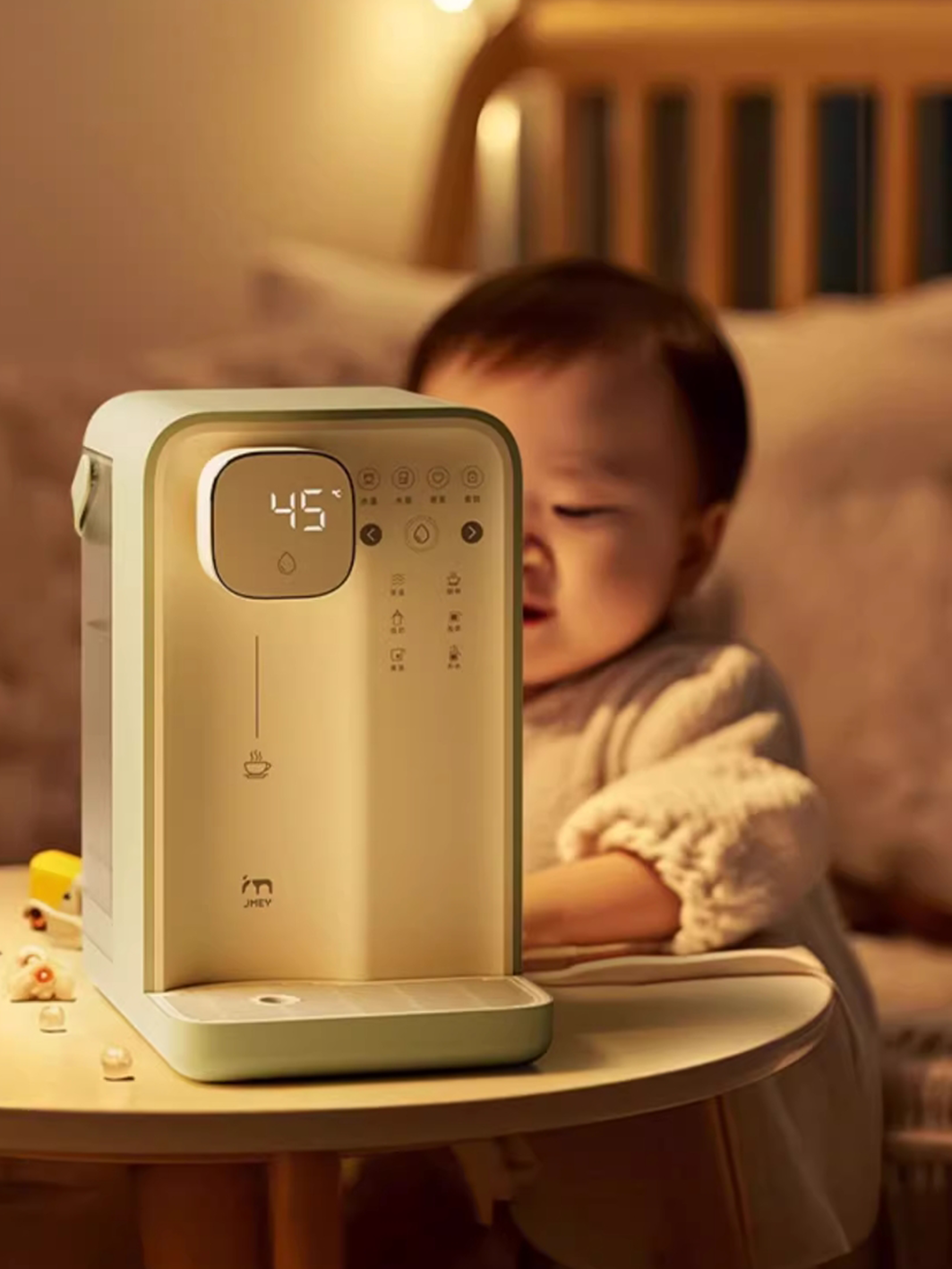 Milk brewing machine，Maternal and infant electrical appliances，Tabletop water dispenser，Portable milk brewing machine，industrial design，product design，