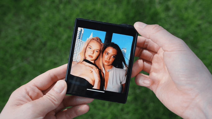 369 Phone，Free Global Internet Access，AI Assistant，Notebook LM，