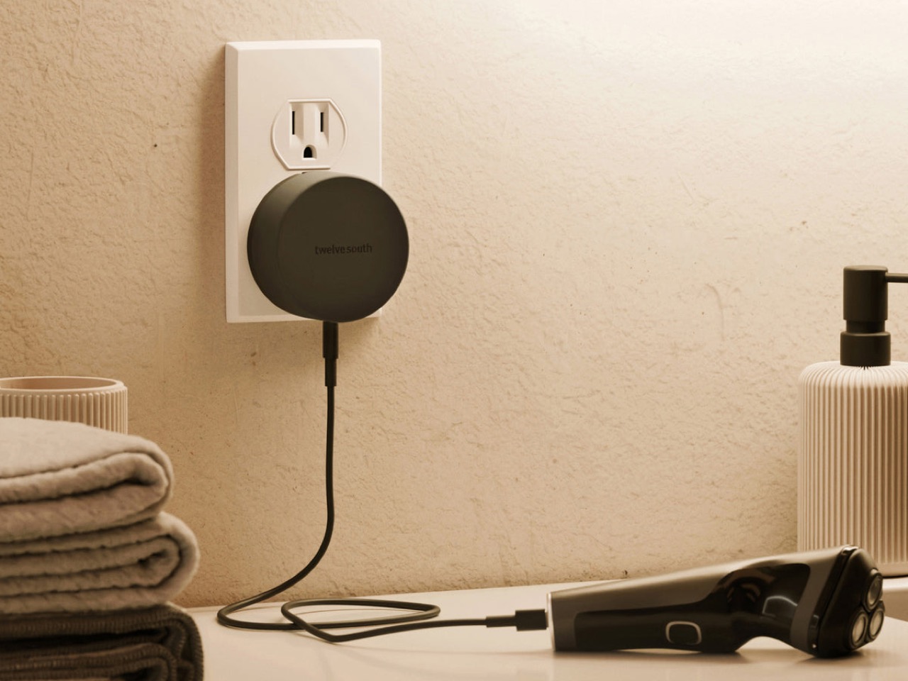 Wireless charging，Wireless Desktop，neat，Twelve South，