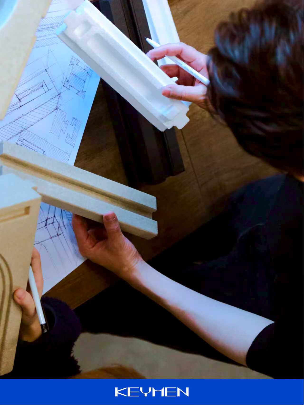 Advanced research, industrial design, brand design, UI design，