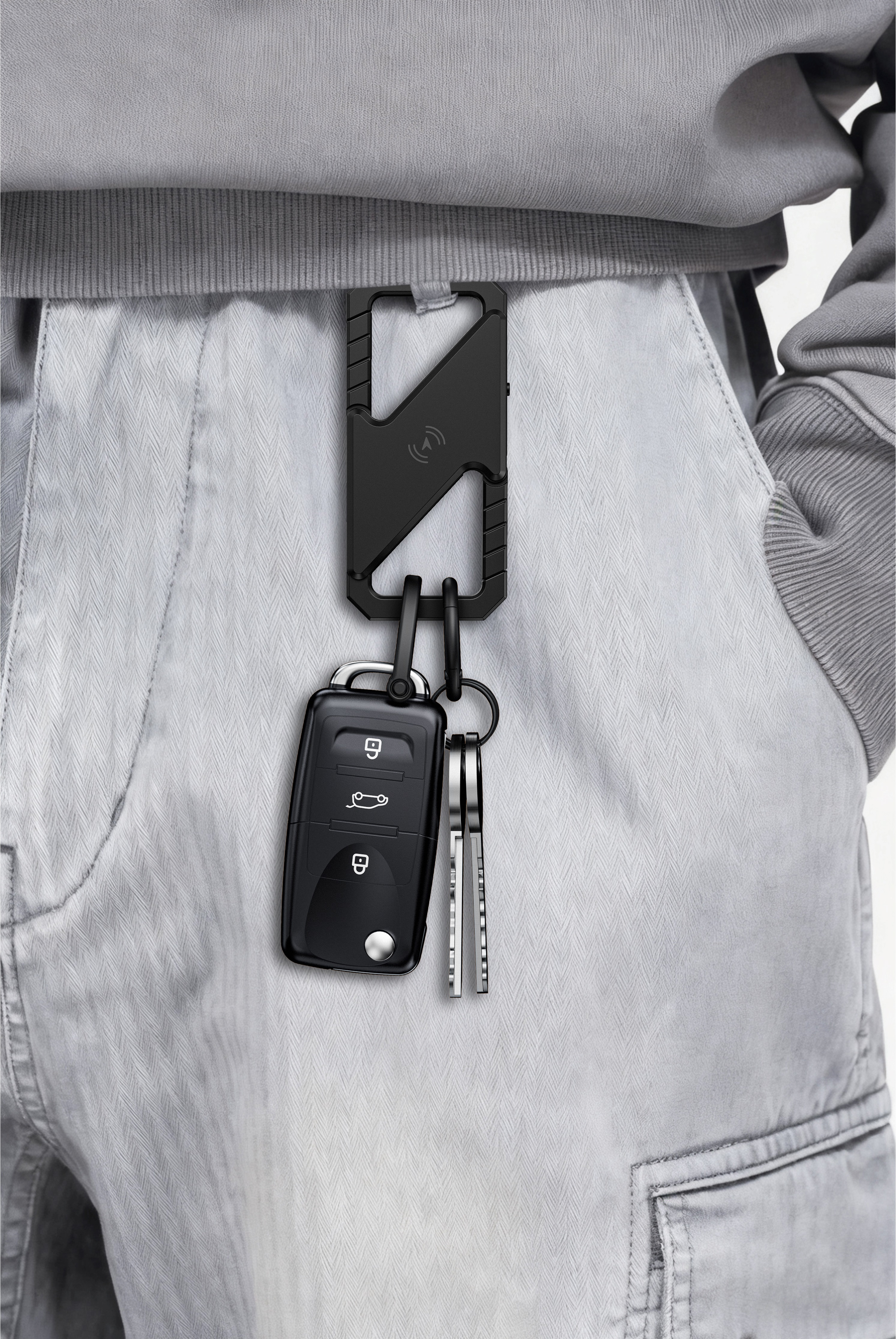 Keychain with tracking locator，