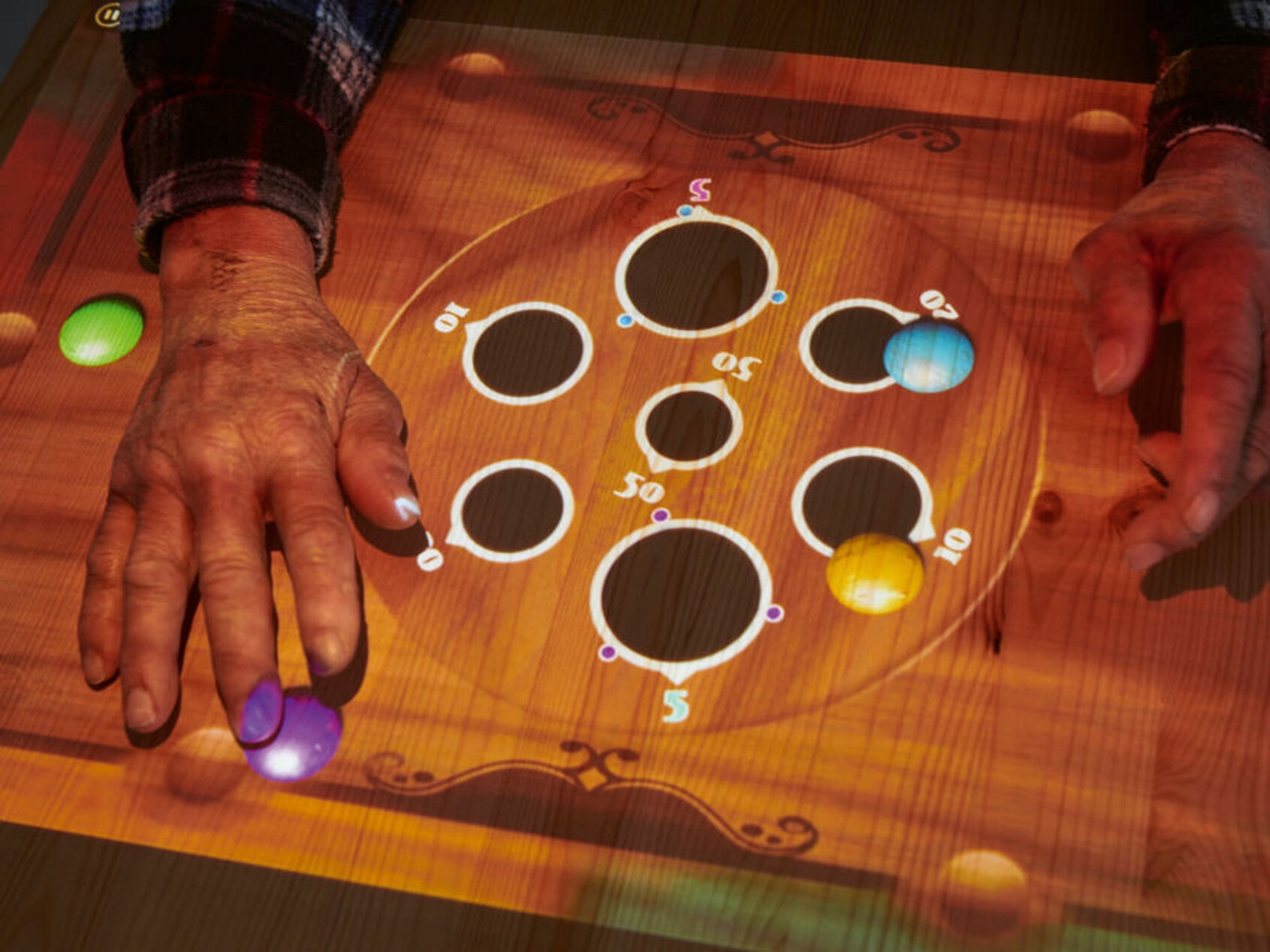 Tovertafel Pixie，interactive projection system，Digital，Electronic equipment，