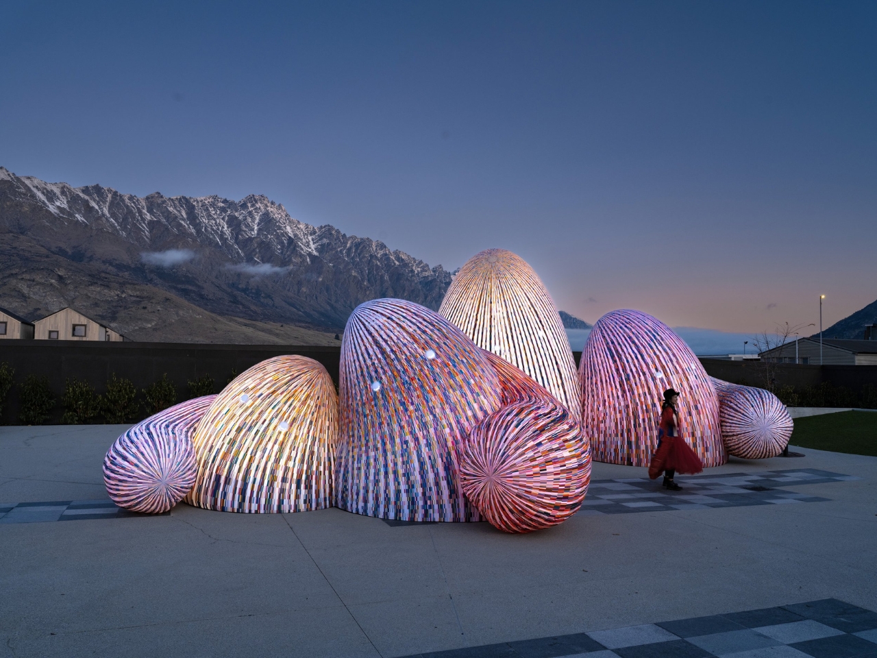 Whispering Mountains，Art installation，Outdoor landscape，Interactive Design，