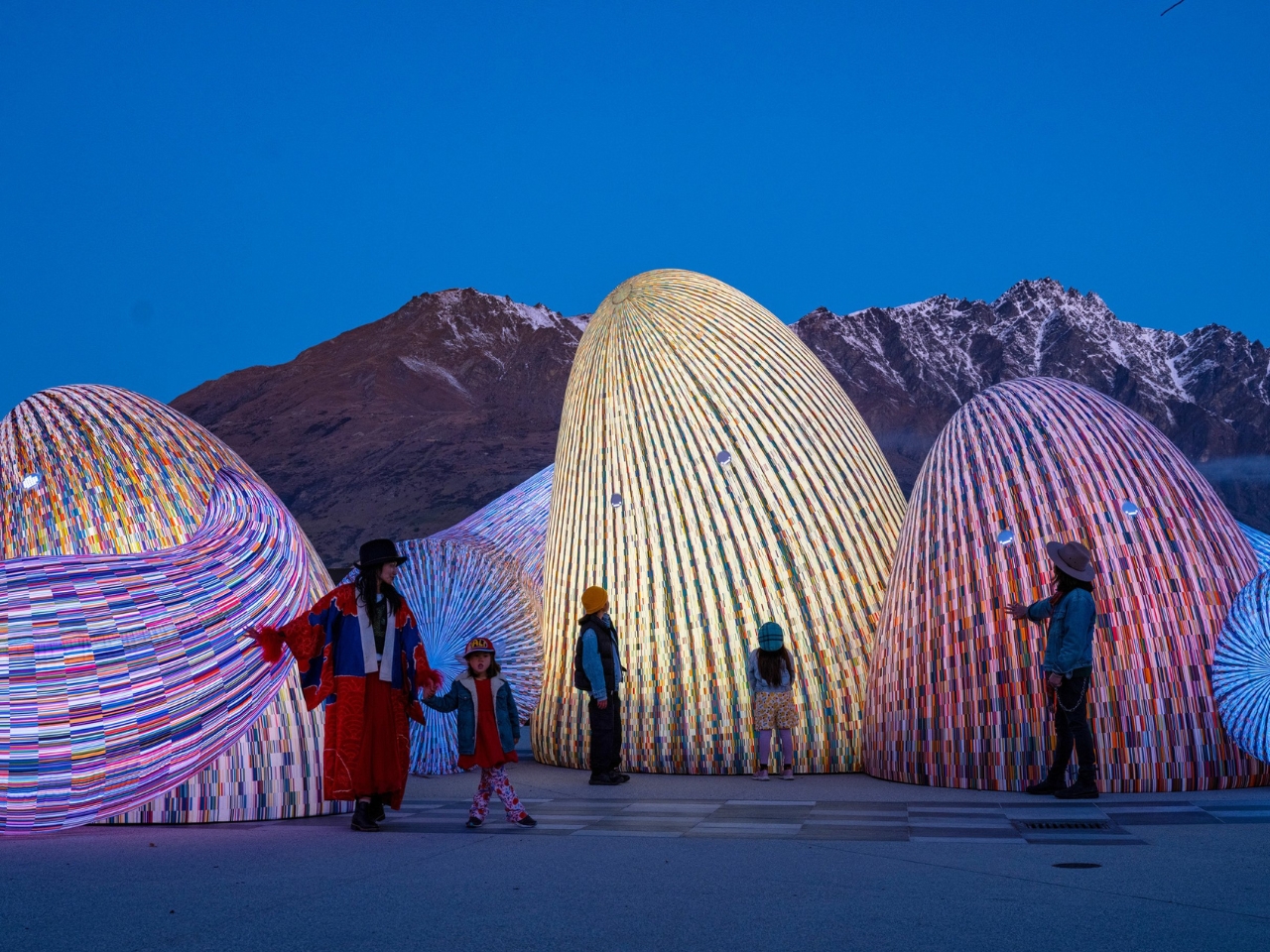 Whispering Mountains，Art installation，Outdoor landscape，Interactive Design，