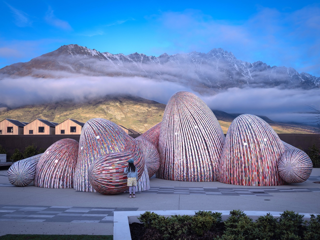 Whispering Mountains，Art installation，Outdoor landscape，Interactive Design，