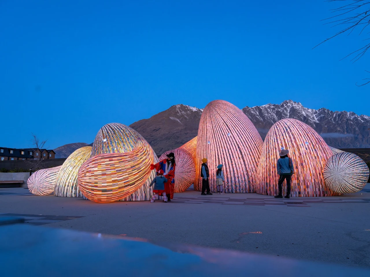Whispering Mountains，Art installation，Outdoor landscape，Interactive Design，