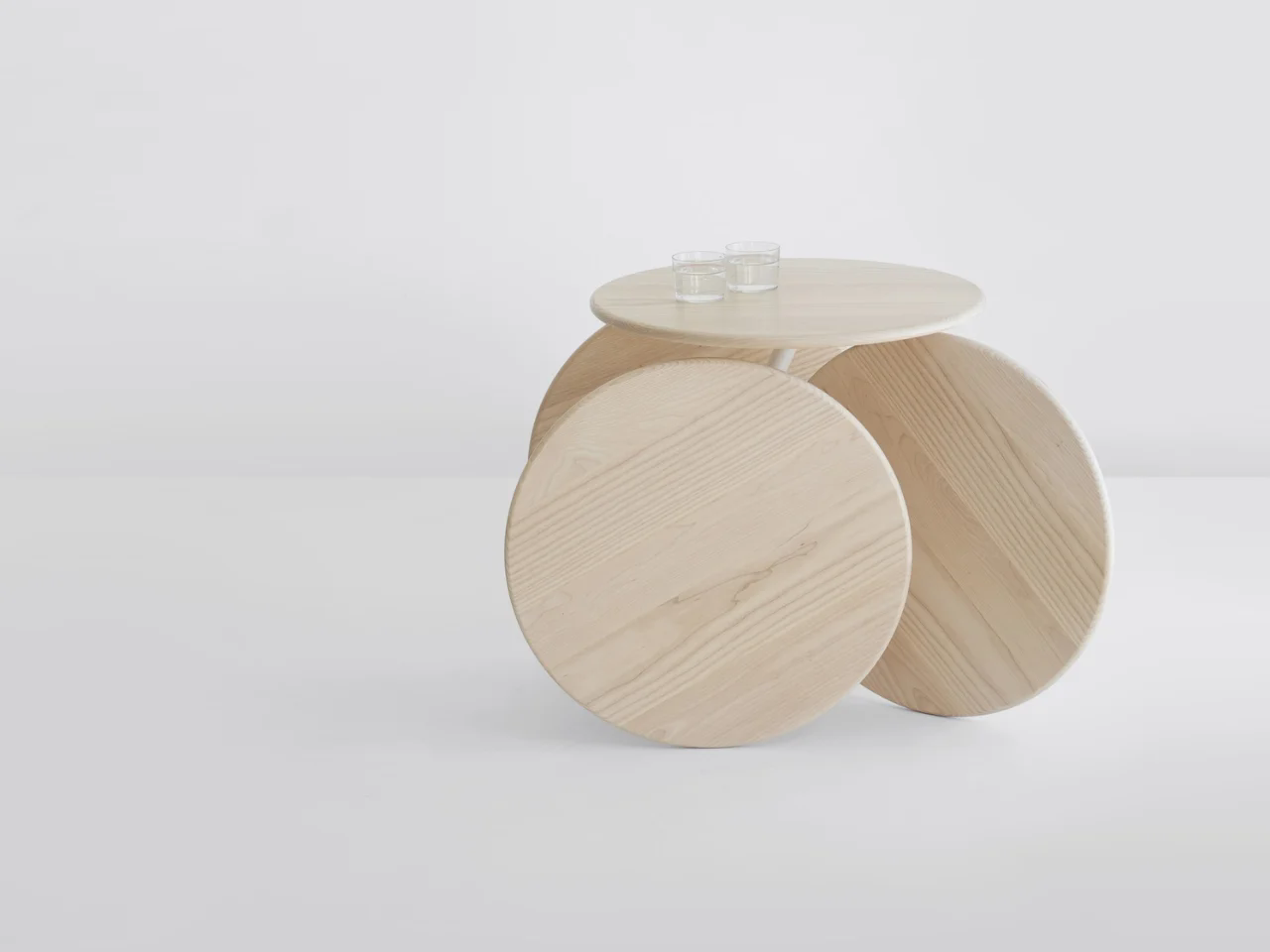 furniture，Table，originality，Rolly，