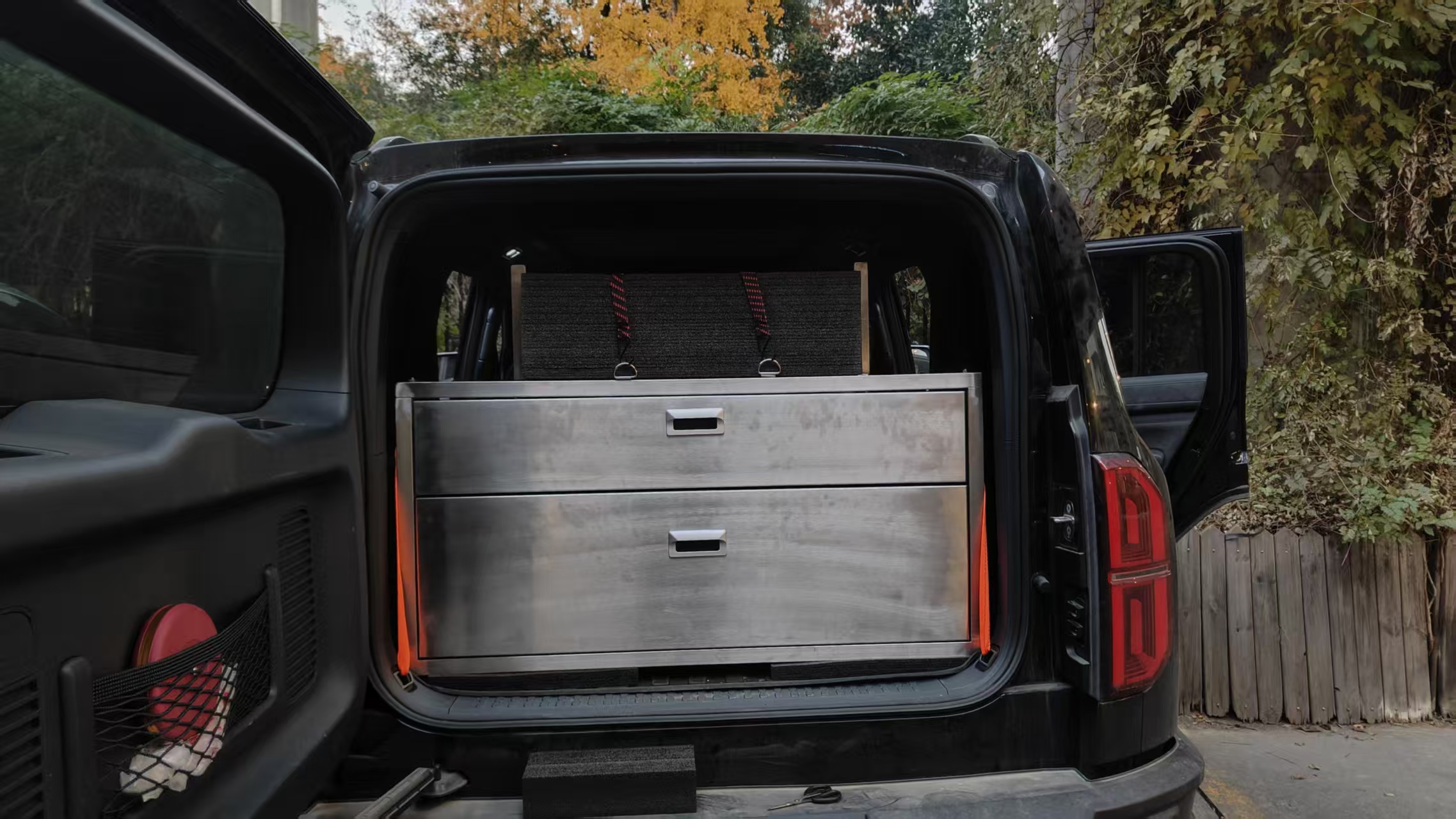 Car trunk bracket，Luggage support，Storage rack，Non-standard customization，Pipe rack，Drawer rack，