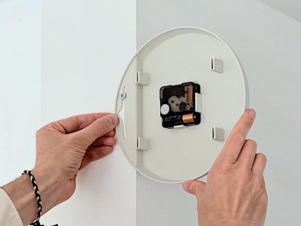 Corner clock，Clock，Corner Design，Home Furnishing decoration，