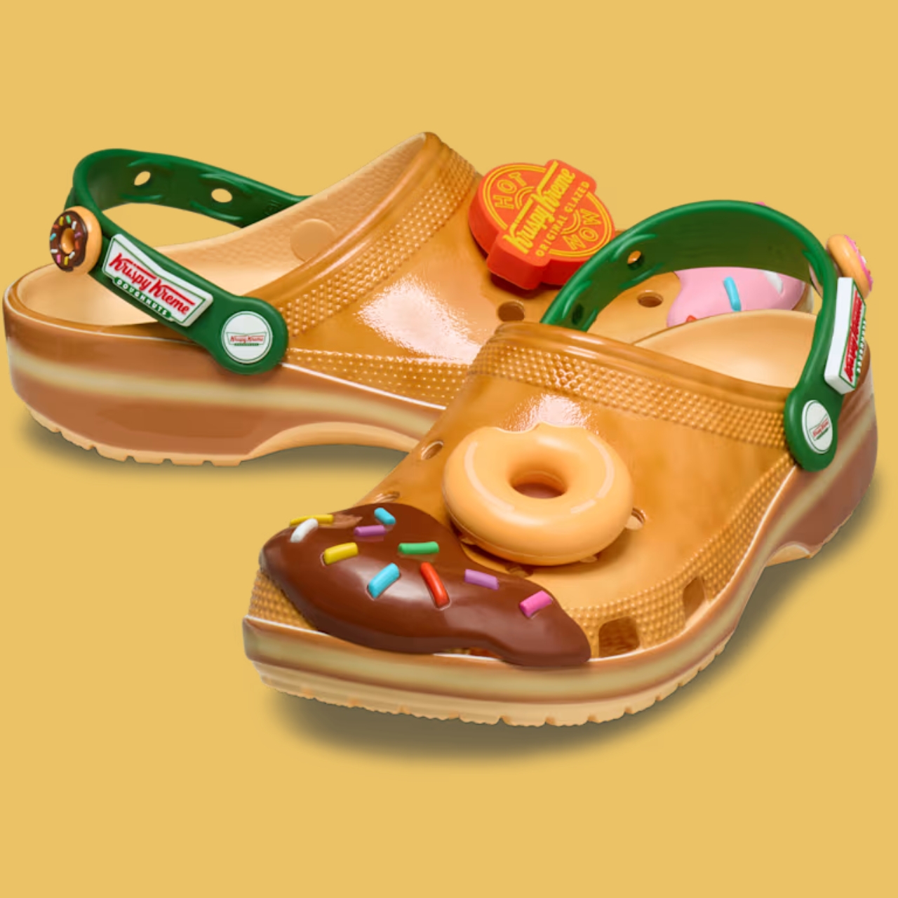 Krispy Kreme，Fangs，shoes，doughnut，