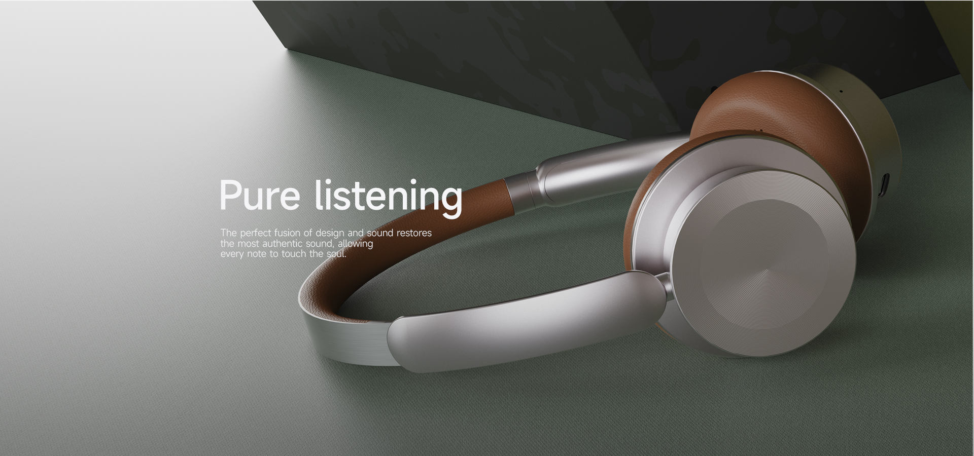 Deep Noise Canceling Headphones: an immersive experience isolated from the hustle and bustle，