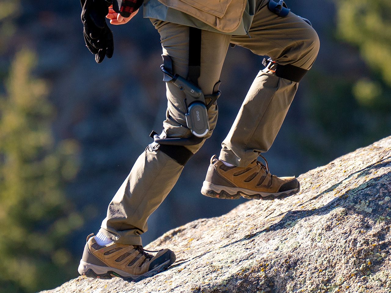 Movement Enhancement，knee exoskeleton，DNSYS-Z1，Lightweight，Motion assistance，