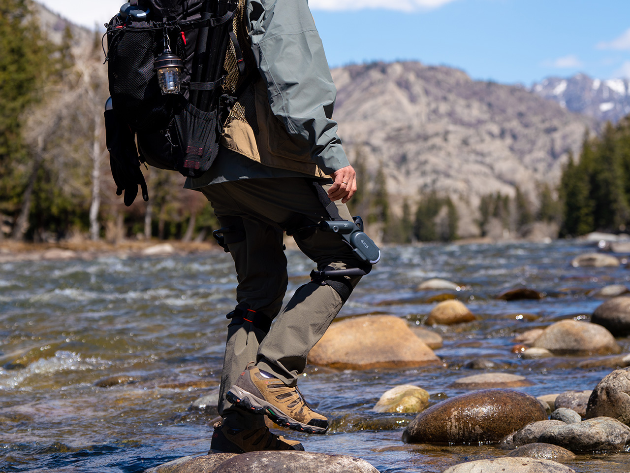 Movement Enhancement，knee exoskeleton，DNSYS-Z1，Lightweight，Motion assistance，