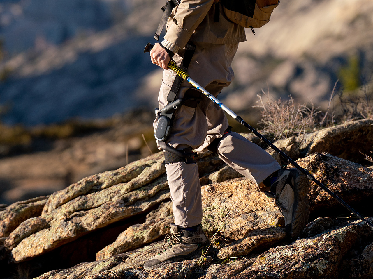 Movement Enhancement，knee exoskeleton，DNSYS-Z1，Lightweight，Motion assistance，