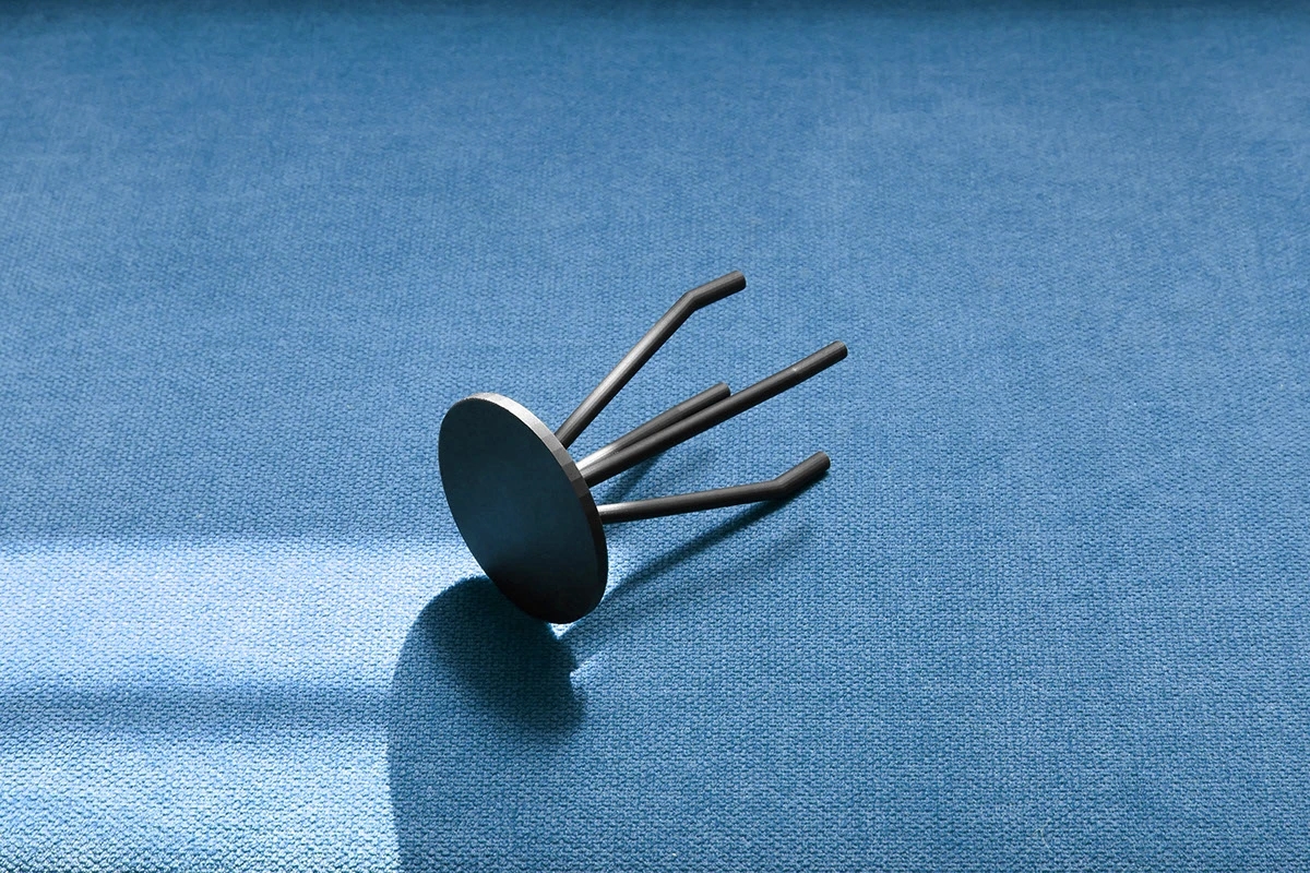 chair，specular reflection，Seamless welding，handmade stool，