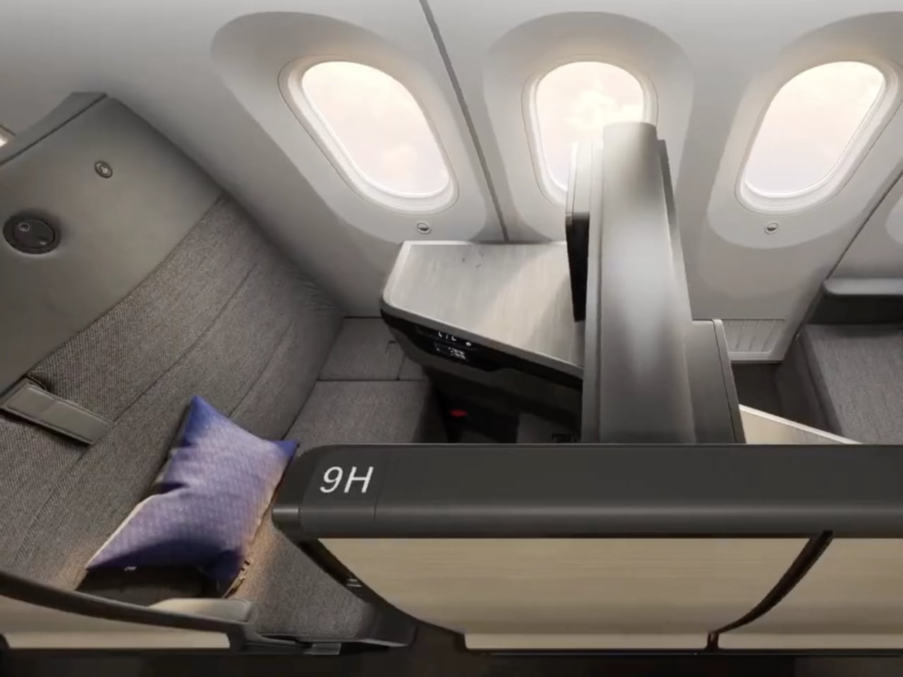 business class in sofa style，reclined seat，The Room FX，Electric leg rest，Longitudinal space，