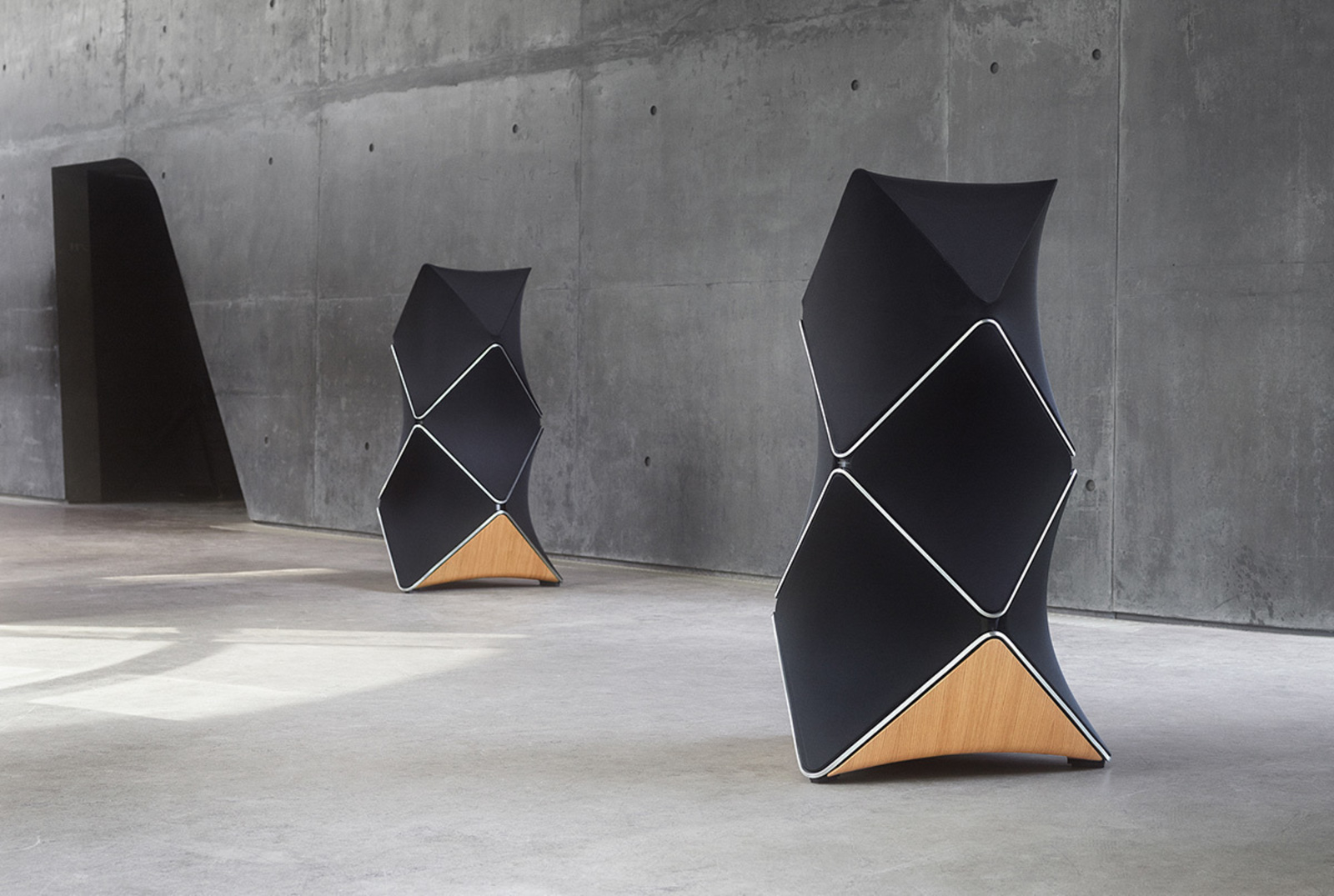 b&o，speaker，Footnote 90，