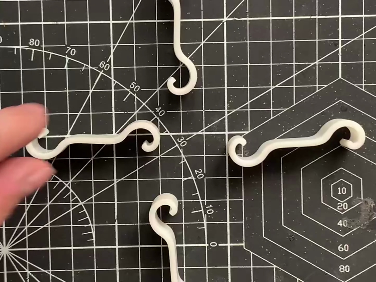 Spiral System，Fibonacci spiral，friction self-locking，No mortise and tenon，Sustainable Furniture，