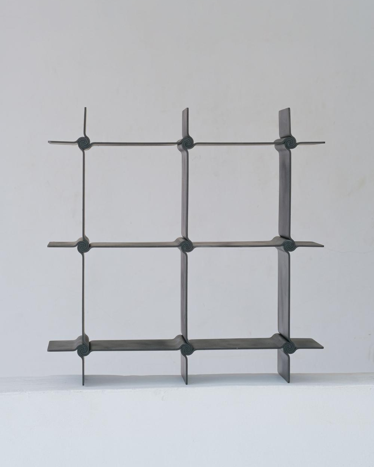 Spiral System，Fibonacci spiral，friction self-locking，No mortise and tenon，Sustainable Furniture，