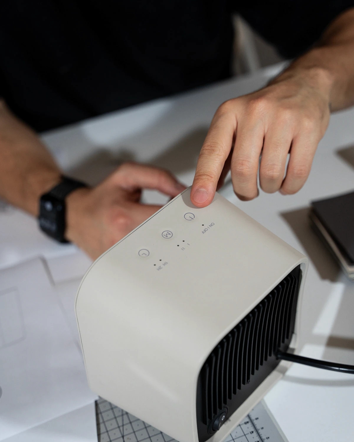 HEATO MINI，Desktop heater，small home appliances，originality，