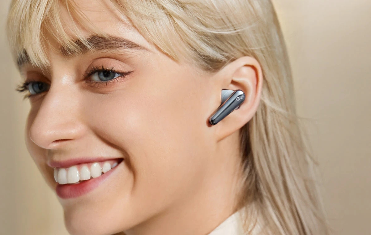 Liberty 4 Pro，Bluetooth headset，PCR recycled plastic，Carbon reduction and noise reduction，Environmental protection packaging，