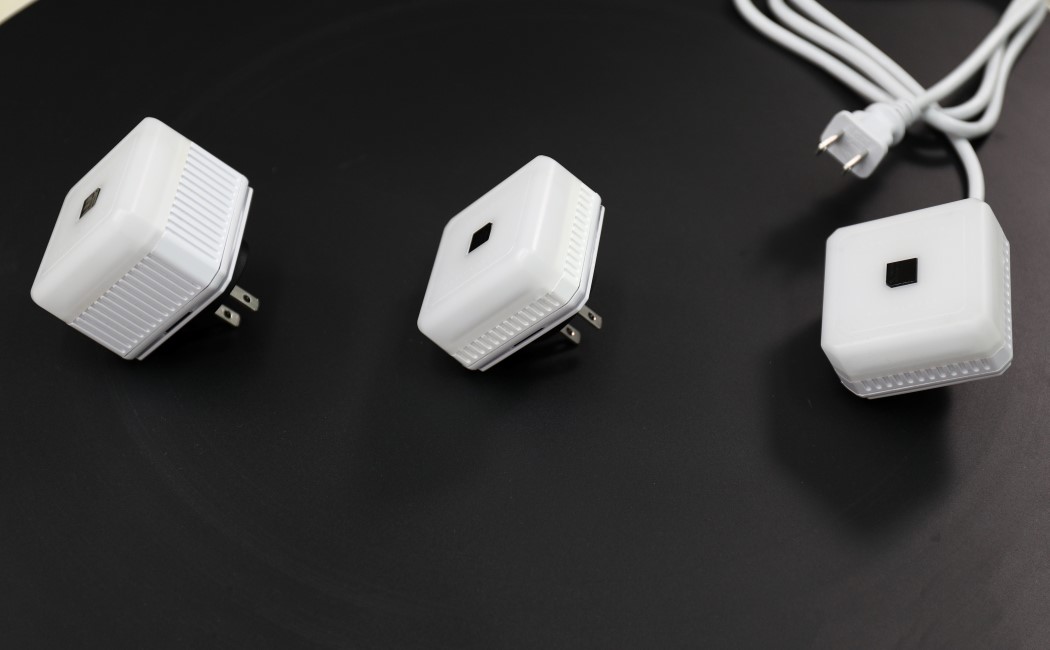 Gesture control，intelligence，Light bulb:，LightCube，