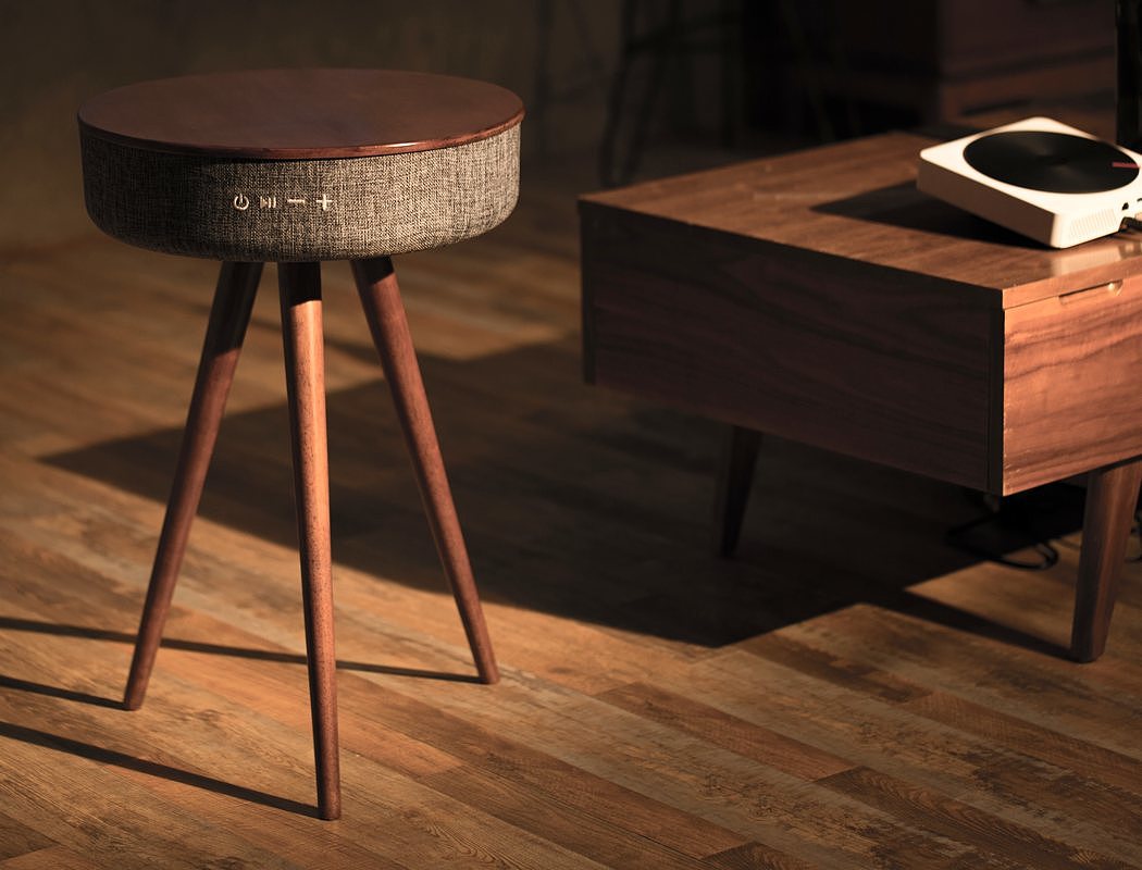 Small side table，Bluetooth Speaker ，Mellow，