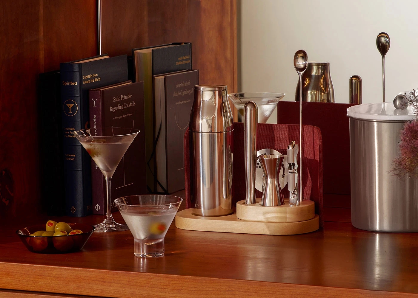 304 stainless steel，Professional grade corrosion resistance，Ergonomics，soft pill，