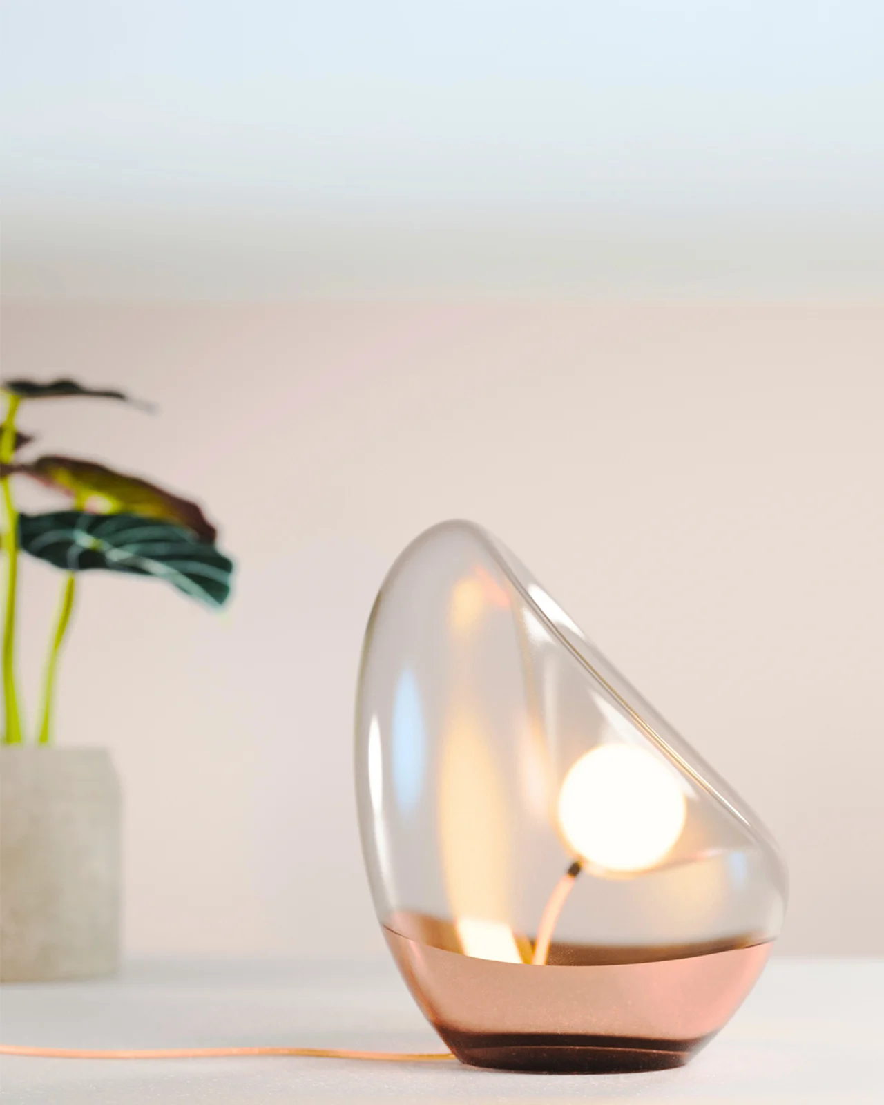 lamps and lanterns，Housewear & Furnishings，Tuloa，Desk lamp，