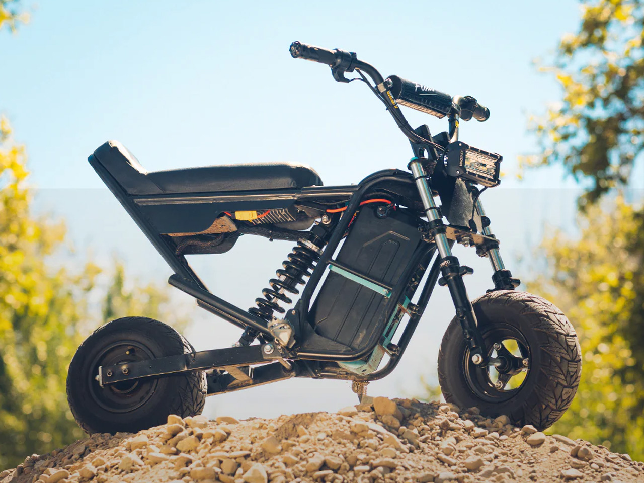 vehicle，Electric motorcycle，Wheelie Fun Bike V1，industrial design，