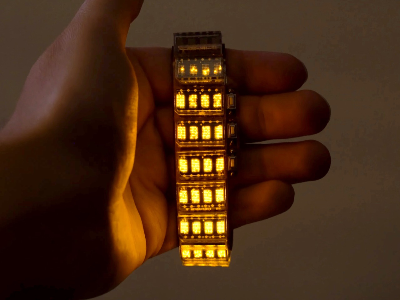 Cyberpunk Watch，wraparound display，Concept Watch，Science fiction Aesthetics，Surround screen，