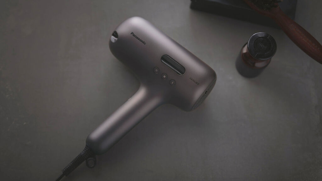 2025 Red Dot Product Design Award，Bathroom Design and Personal Care，hair drier，