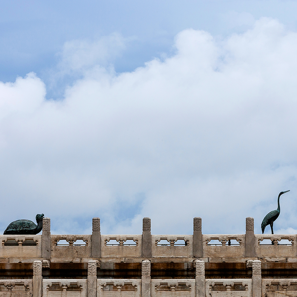 Photography，snow scene，Sculpture，the Forbidden City，palace，Zhu Hong，Begonia flower，Chinese elements，Chinese style，palace，sundial，Beijing Forbidden City，Scenery，scene，Architecture，the Palace Museum，Cultural Relic，history，