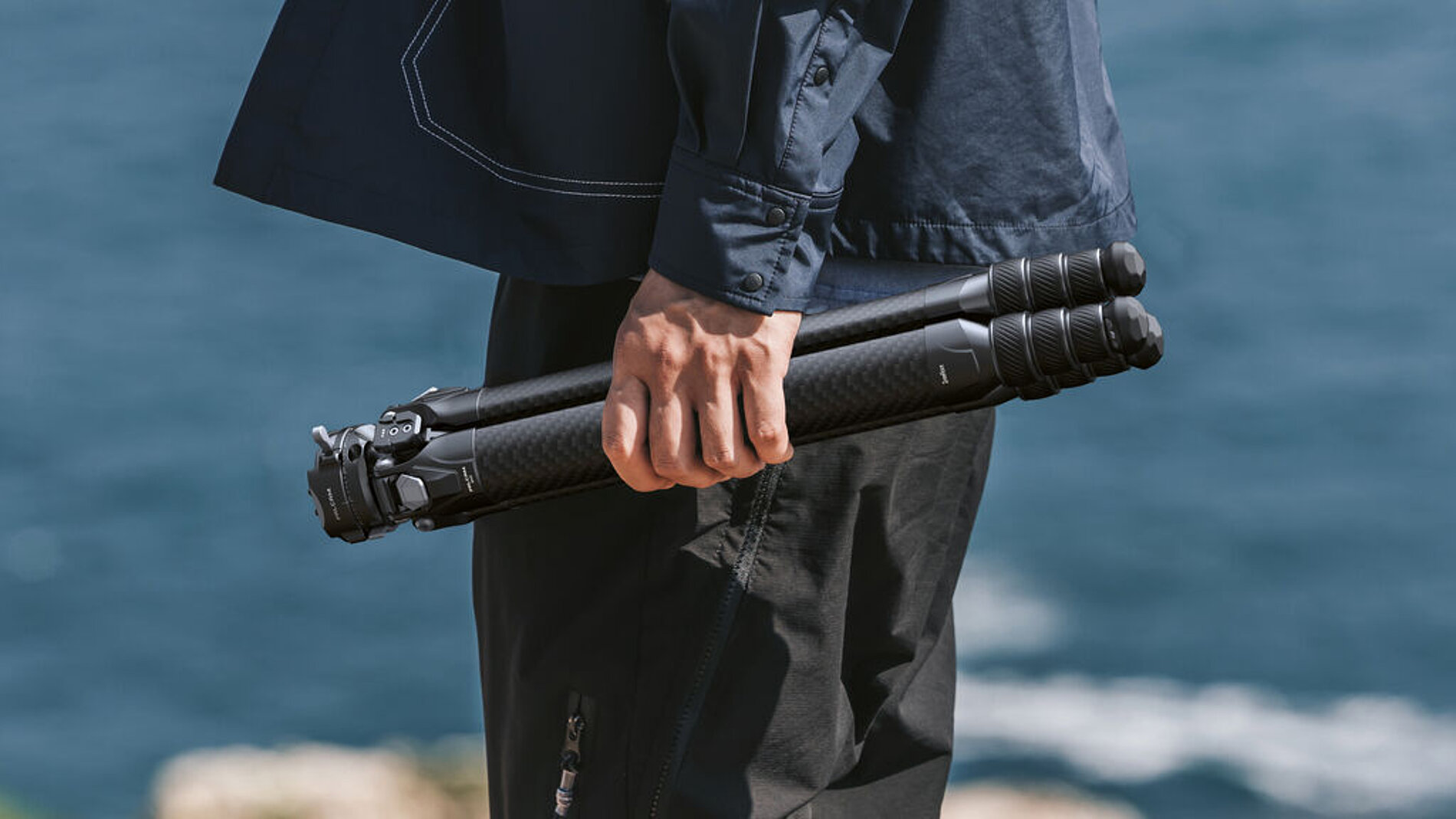 2025 Red Dot Product Design Award，Cameras and equipment，tripod，