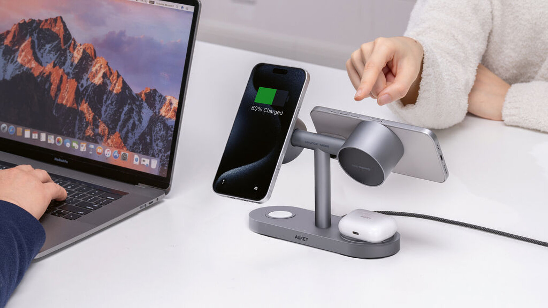 2025 Red Dot Product Design Award，Computer and Communication Technology，Charger，