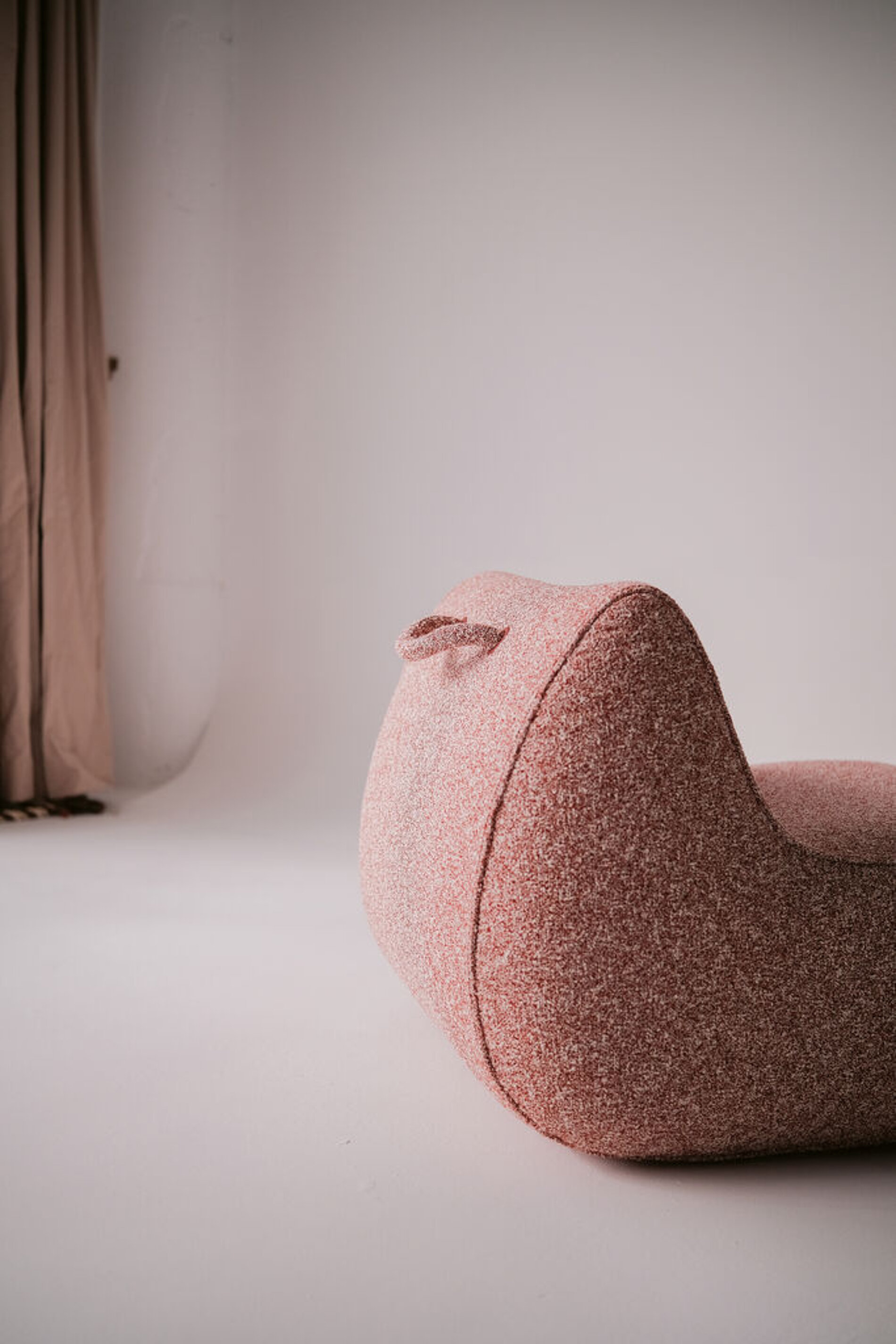 2025 Red Dot Product Design Award，furniture design ，seat，