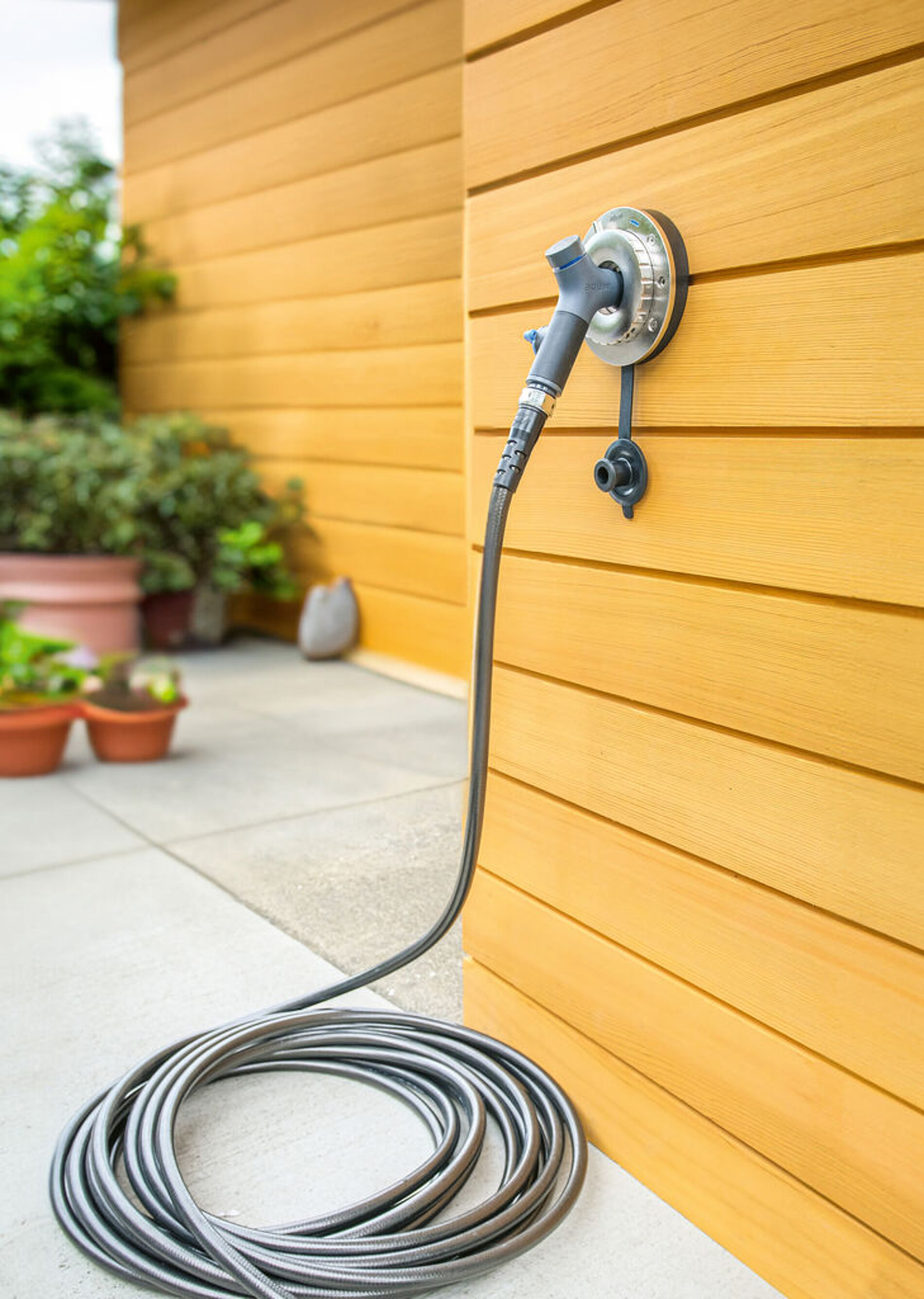 2025 Red Dot Product Design Award，Garden furniture and gardening tools，irrigation system，