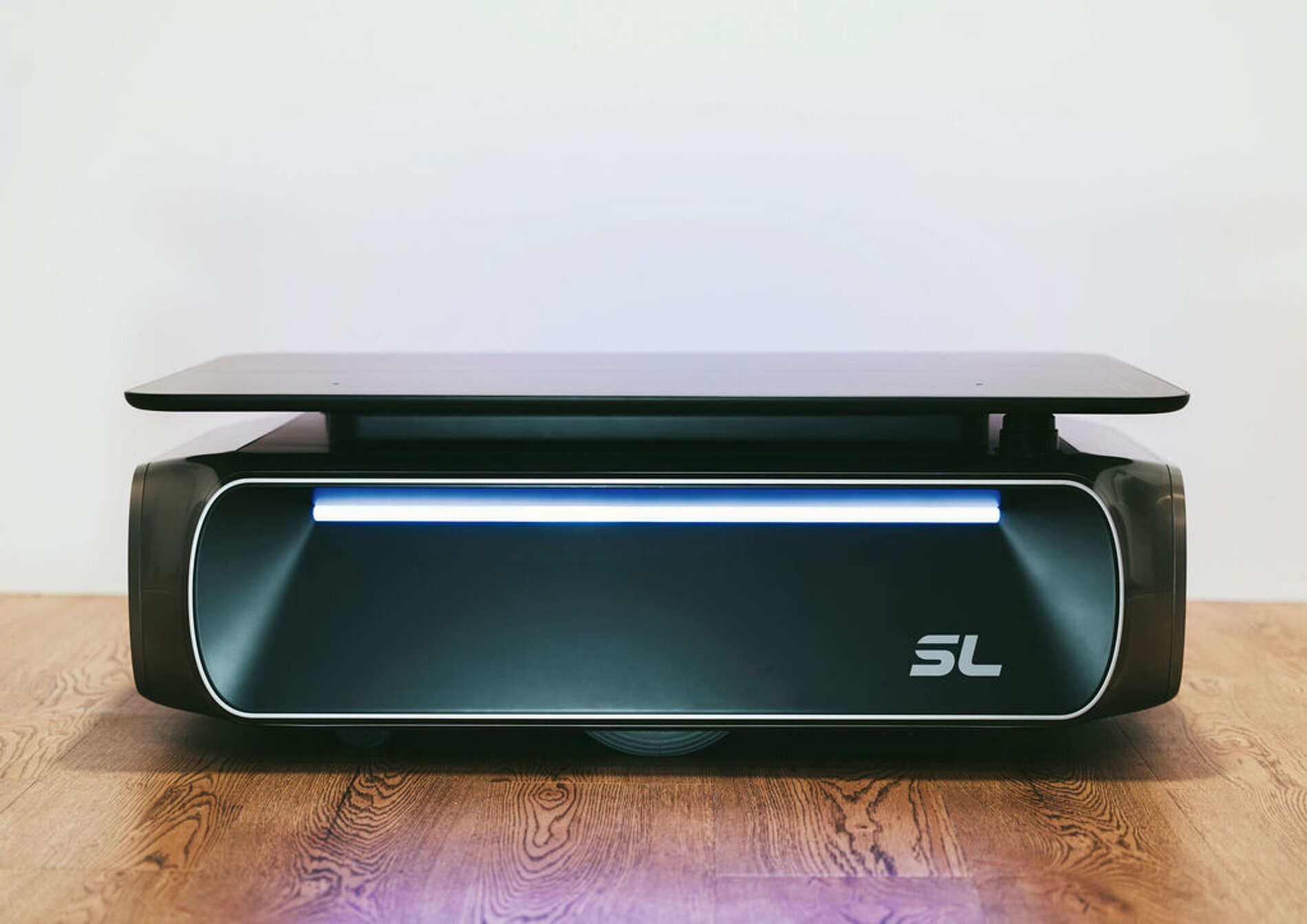 2025 Red Dot Product Design Award，Industrial Design and Robotics，Autonomous Mobile Robot，