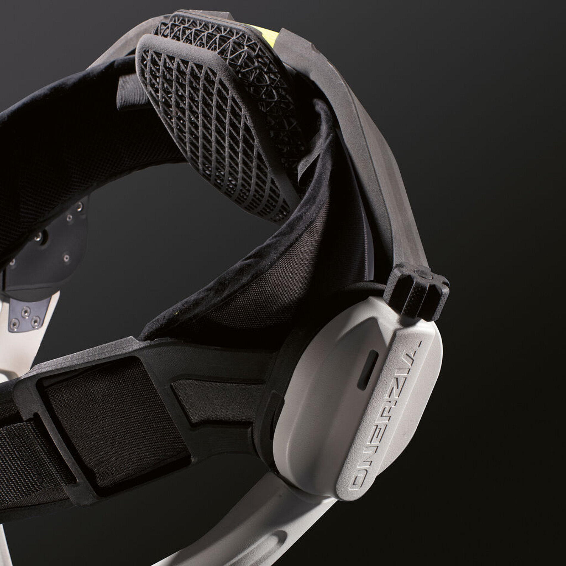 2025 Red Dot Product Design Award，Industrial Design and Robotics，Exoskeleton，