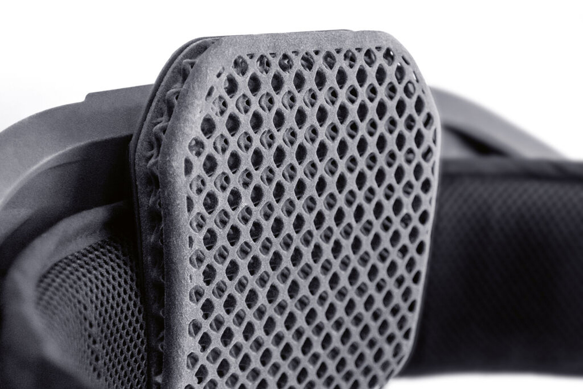 2025 Red Dot Product Design Award，Industrial Design and Robotics，Exoskeleton，