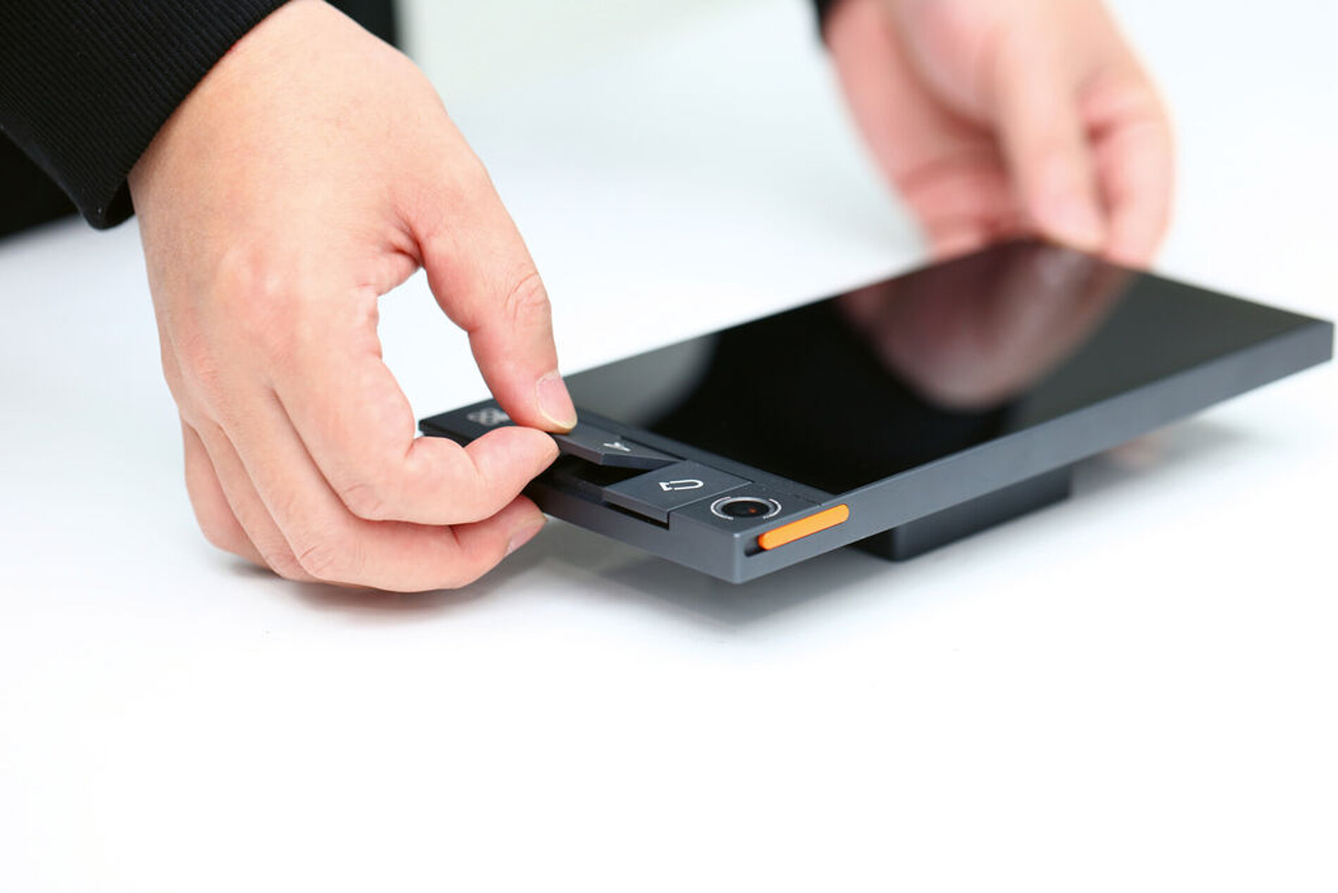 2025 Red Dot Product Design Award，Interior Design and Architecture，Intelligent Home Furnishing system，