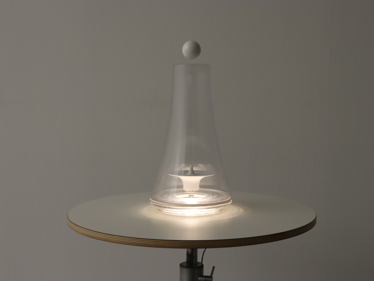 Yurameki，Desk lamp，furniture，Lighting tools，