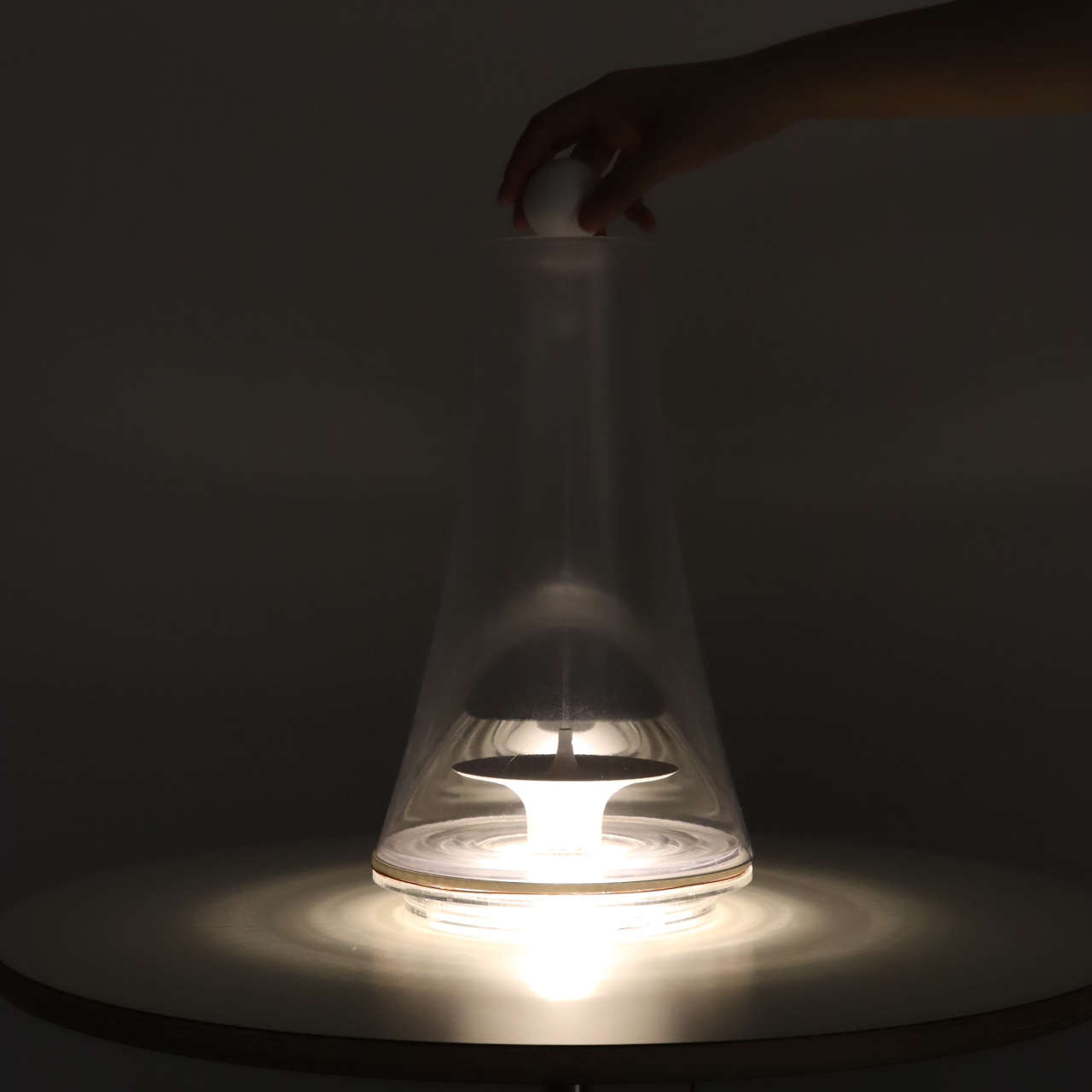 Yurameki，Desk lamp，furniture，Lighting tools，