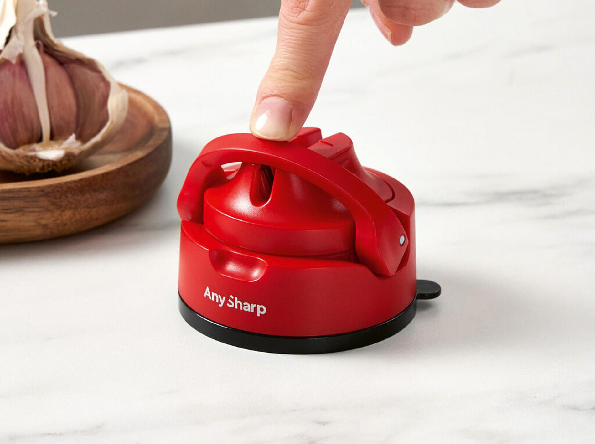 2025 Red Dot Product Design Award，Kitchen Design & Kitchen Appliances & Tableware，Knife sharpener，