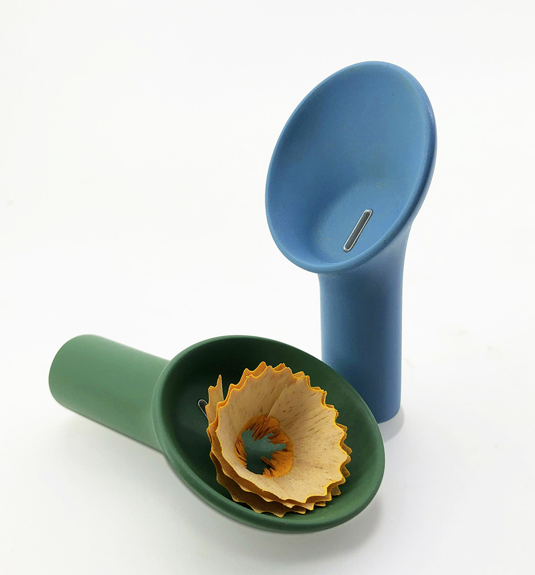 green，to work in an office，Stationery，Pencil sharpener，blue，