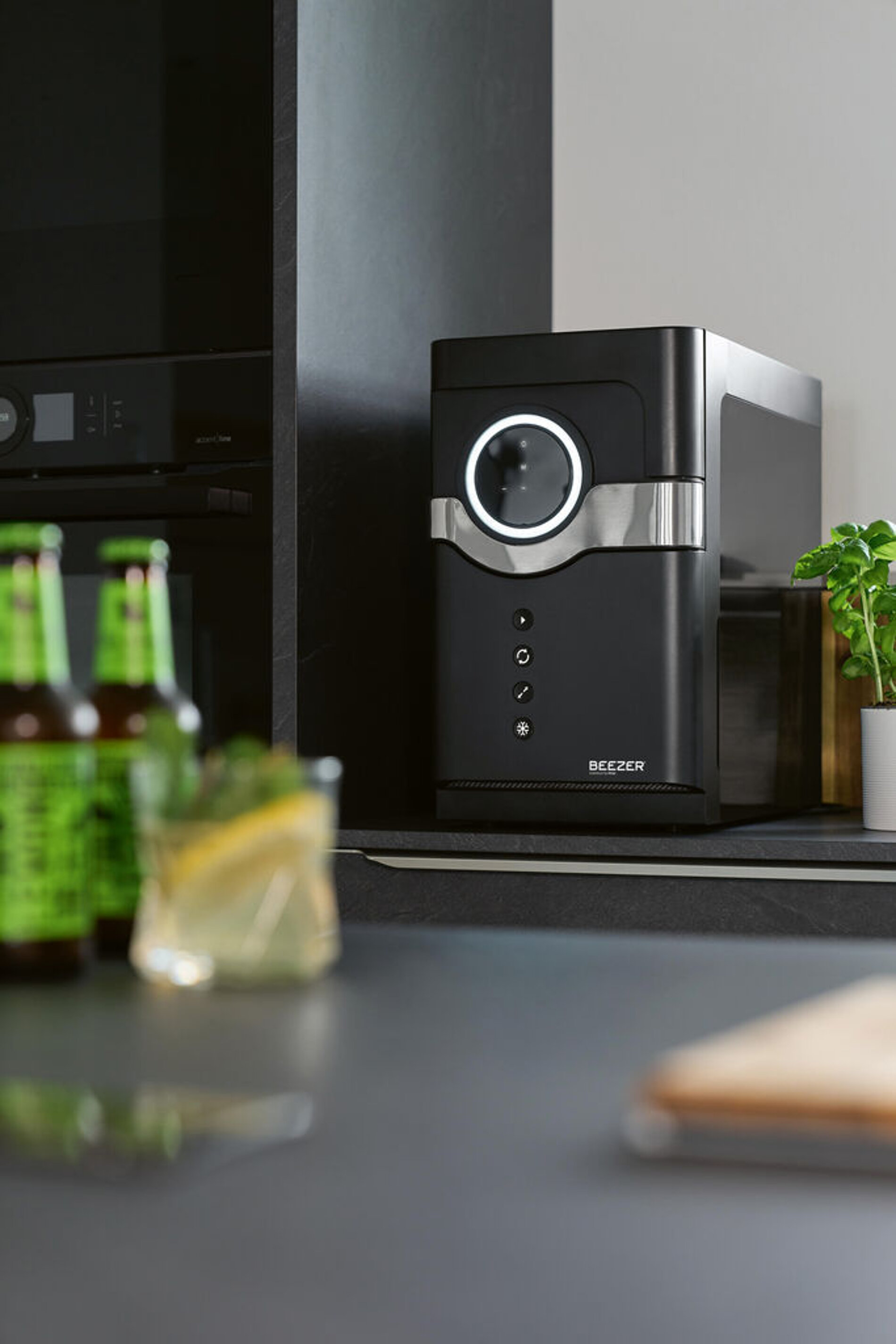 2025 Red Dot Product Design Award，Kitchen Design & Kitchen Appliances & Tableware，Refrigerator，
