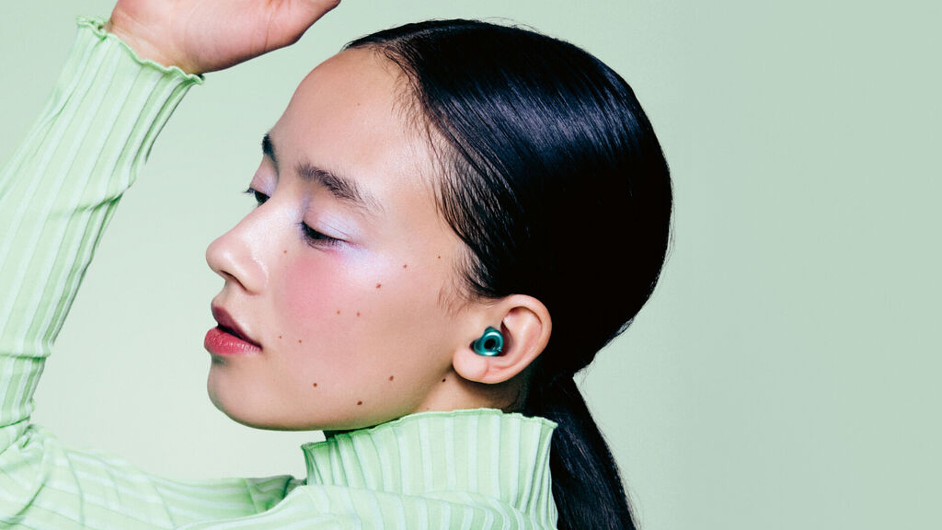 2025 Red Dot Product Design Award，Luxury design and lifestyle，Noise reduction earplugs，