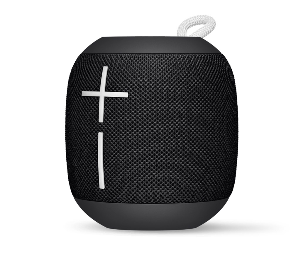 waterproof，Bluetooth，loudspeaker box，portable，black，