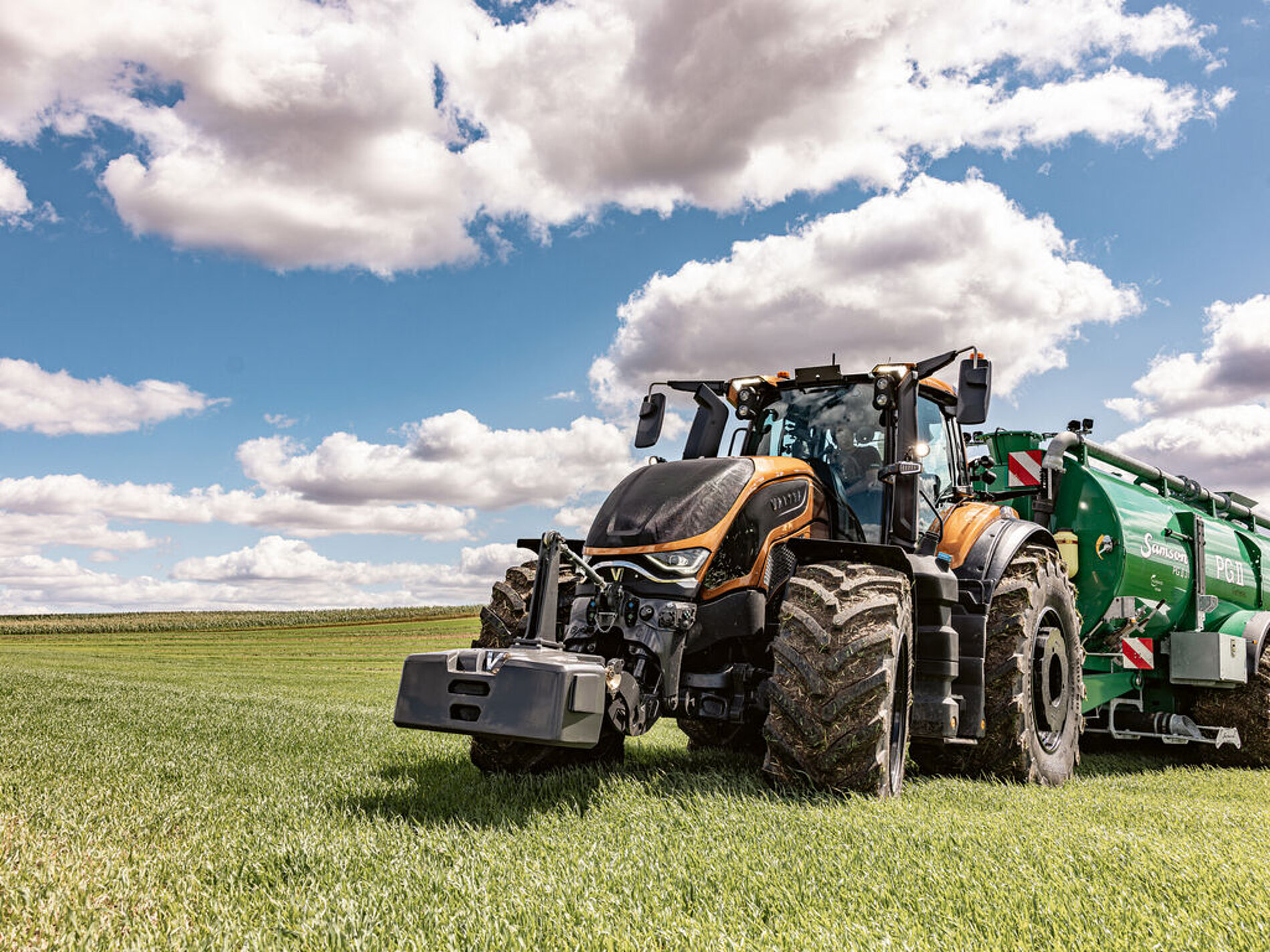 2025 Red Dot Product Design Award，mobility，Tractor，